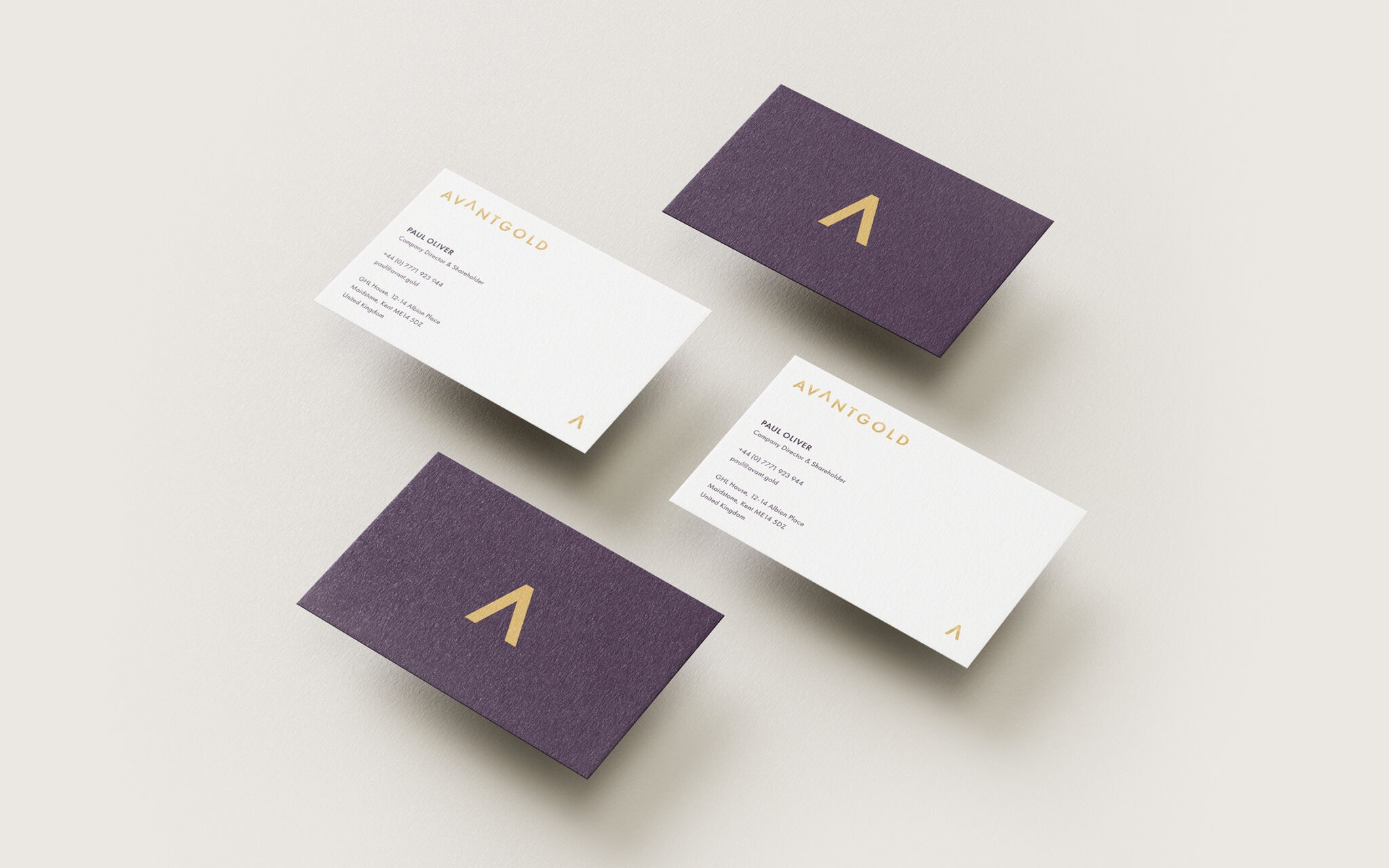 Rebranding - Avant.gold branded business cards | 300%