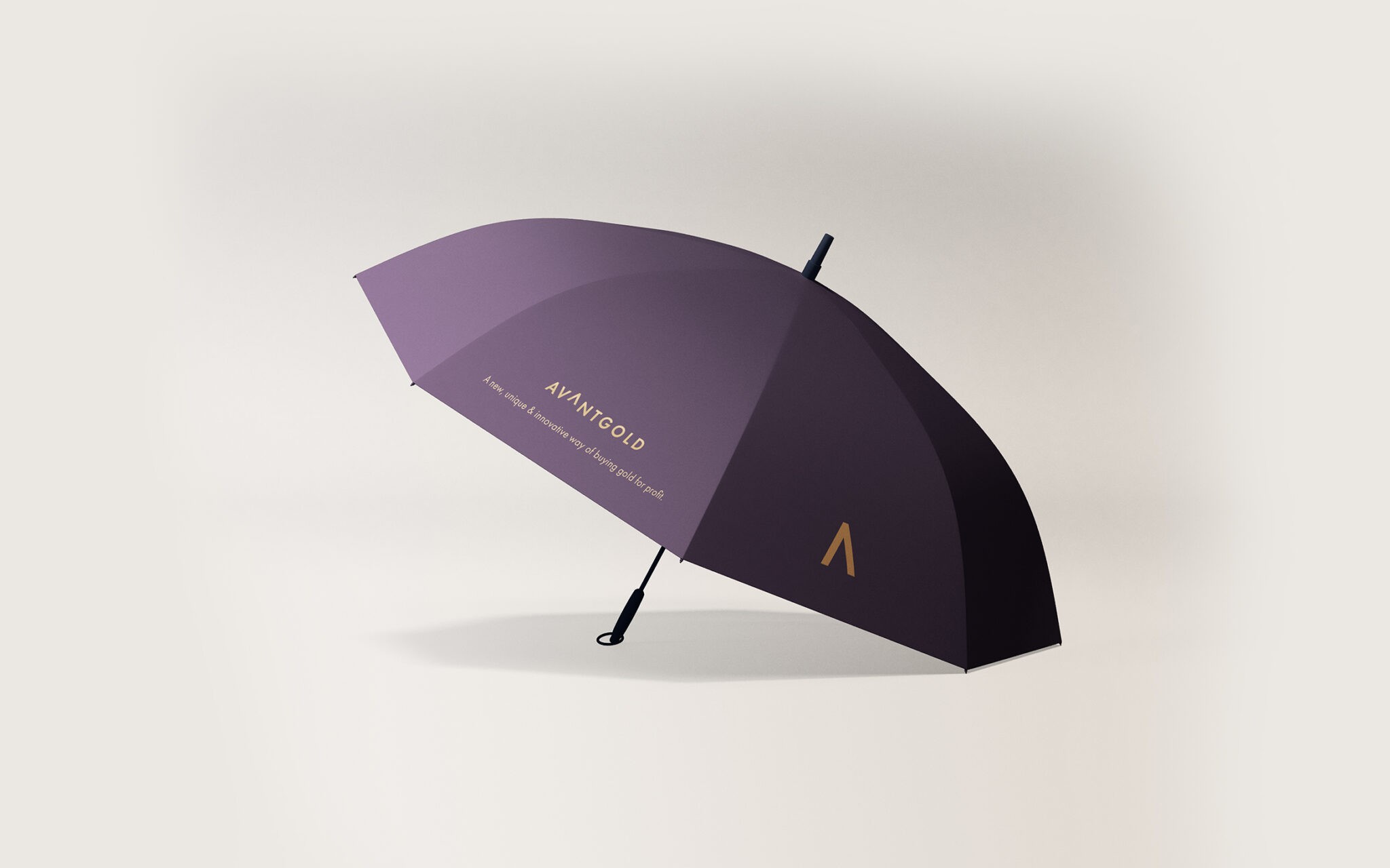 Avant.gold branding on umbrella | 300%